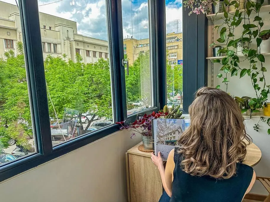 Chic 1Br Apartment - Amzei Square Bukarest