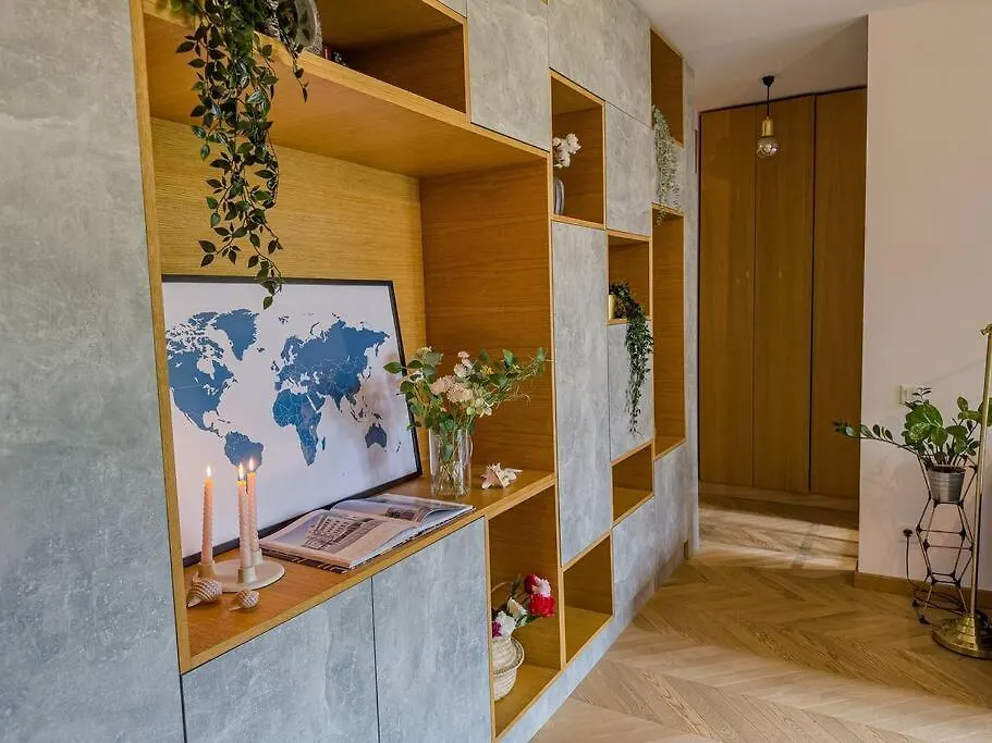 Chic 1Br Apartment - Amzei Square Bukarest 0*,  Rumänien